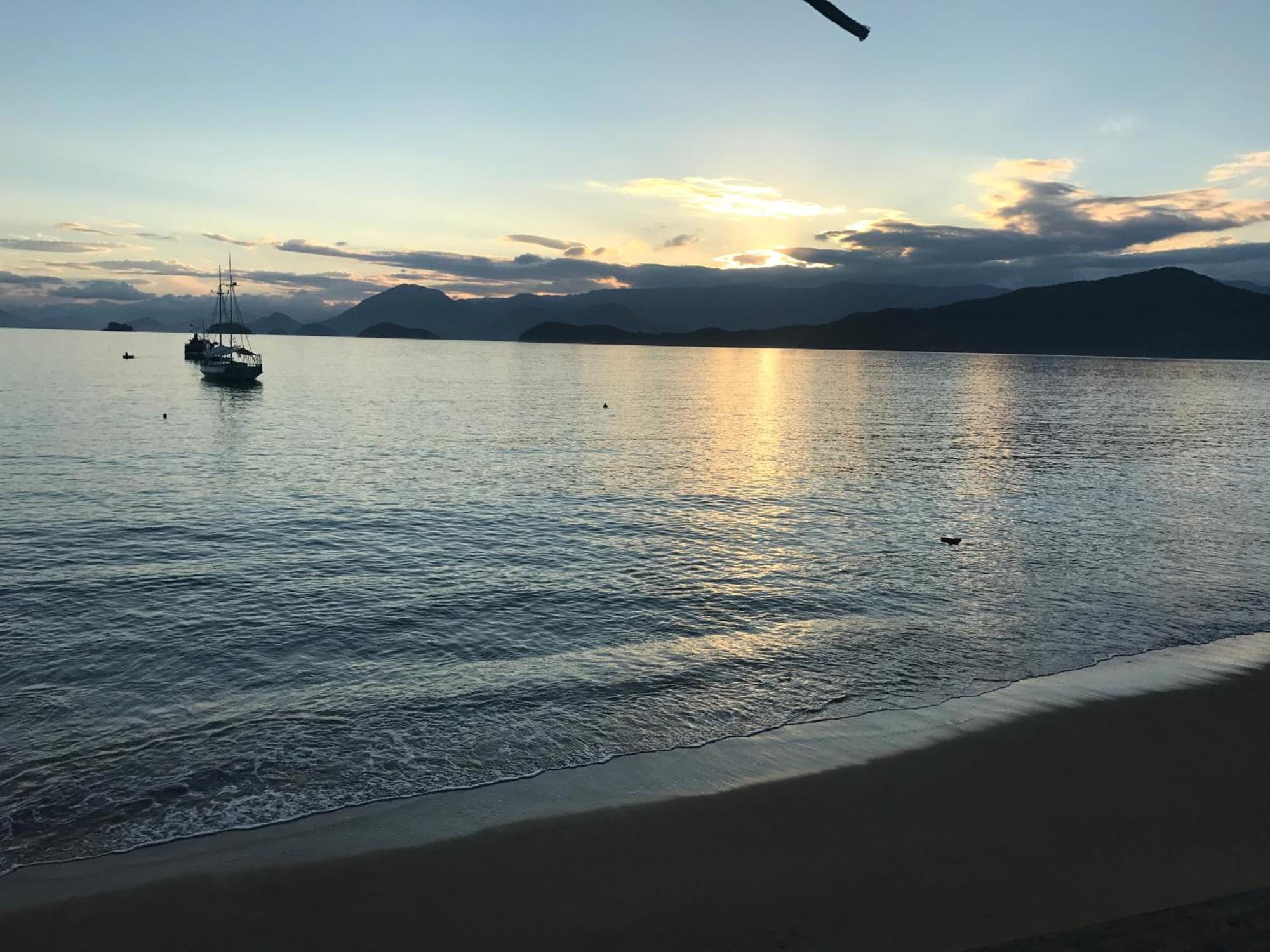 Deck Da Villa Pousada Ubatuba Esterno foto