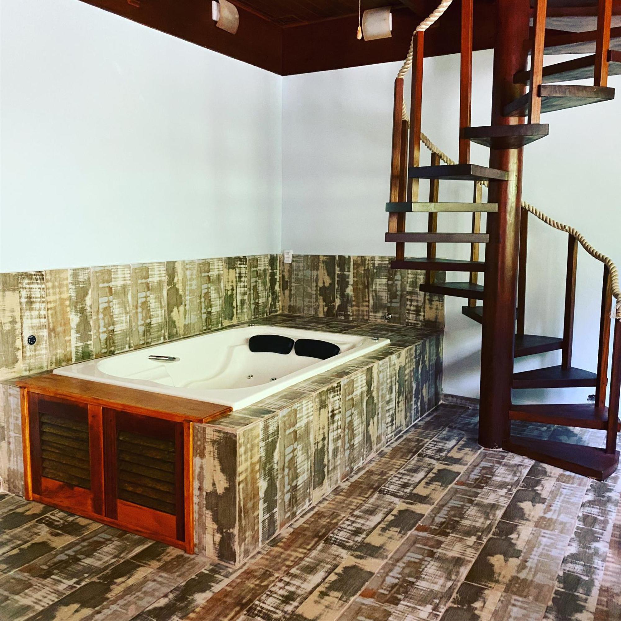 Deck Da Villa Pousada Ubatuba Esterno foto
